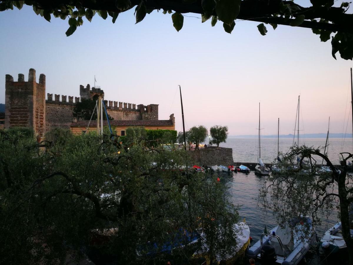 Suite Laura - Torri Del Benaco Exterior photo