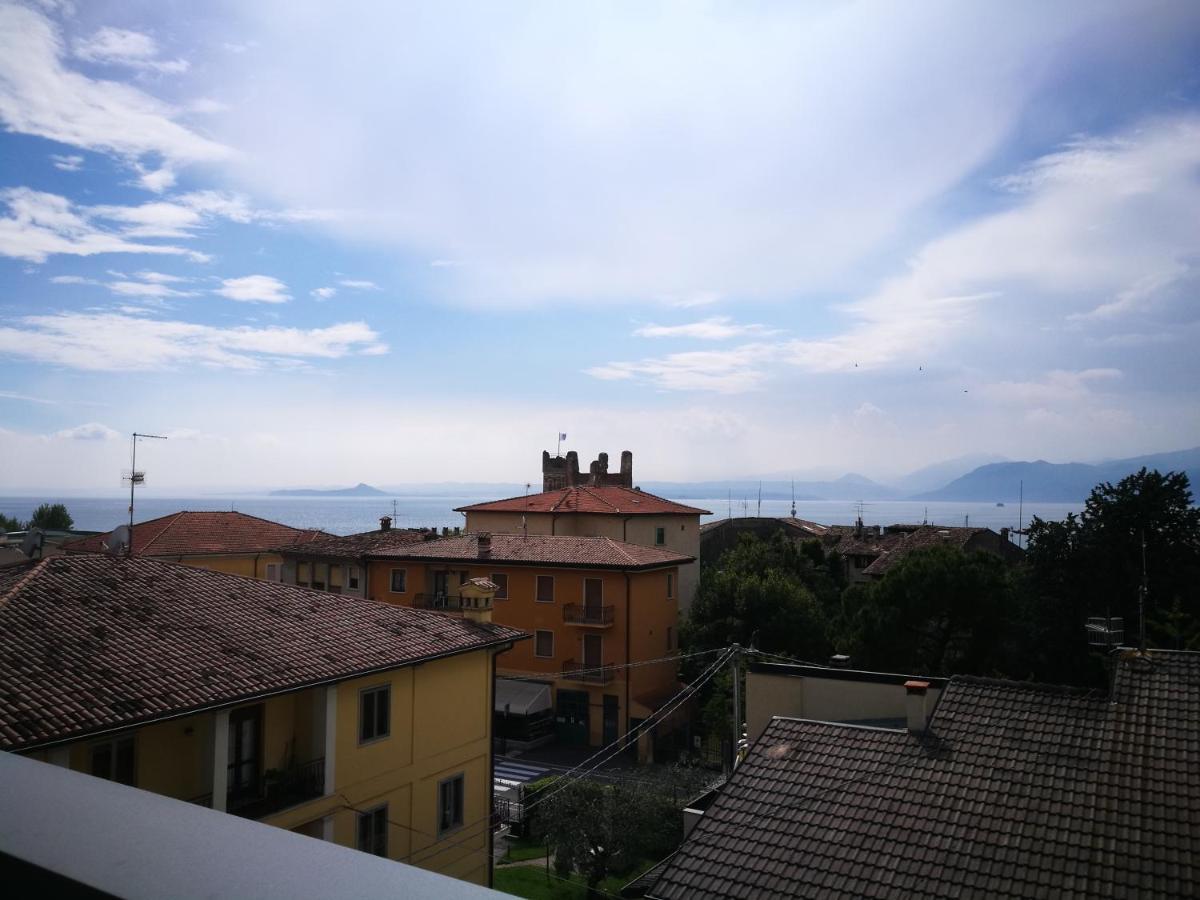 Suite Laura - Torri Del Benaco Exterior photo